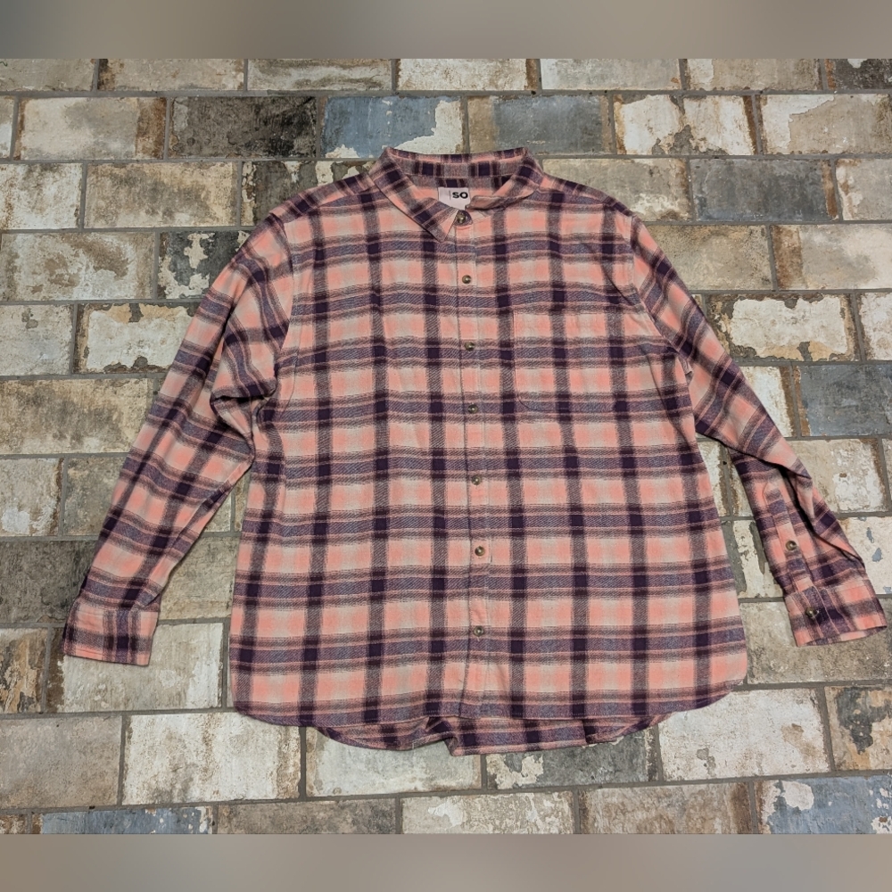 SO Women’s XXL Plaid Button Down Shirt - Soft Flannel Style